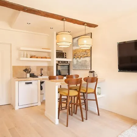 Pick A Flat's In Saint-tropez- Rue Commandant Guichard *